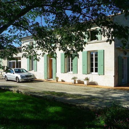 Gite Cosy, Sur Jardin, Terrasse Privee, Parking Au Calme En Rdc Gemozac Exterior photo