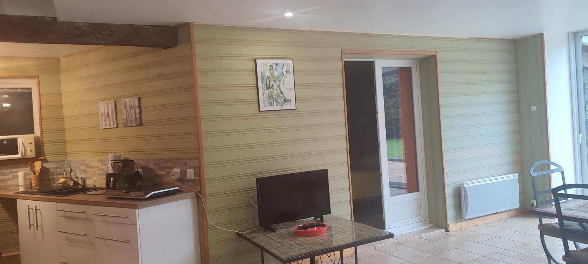 Gite Cosy, Sur Jardin, Terrasse Privee, Parking Au Calme En Rdc Gemozac Exterior photo