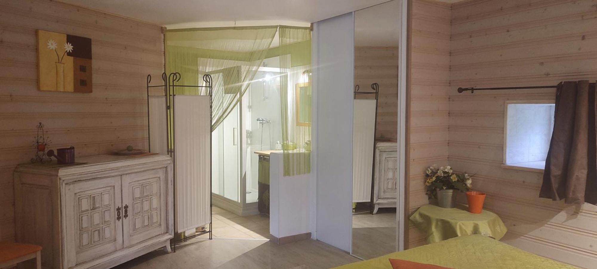 Gite Cosy, Sur Jardin, Terrasse Privee, Parking Au Calme En Rdc Gemozac Exterior photo