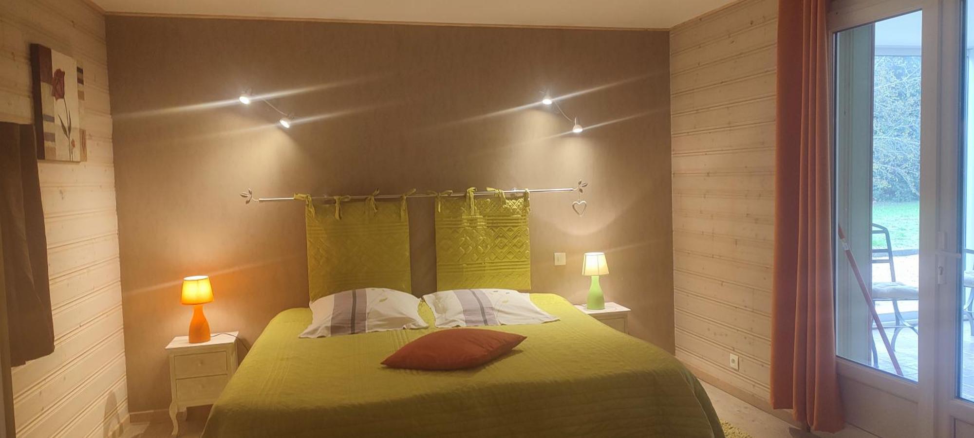 Gite Cosy, Sur Jardin, Terrasse Privee, Parking Au Calme En Rdc Gemozac Exterior photo